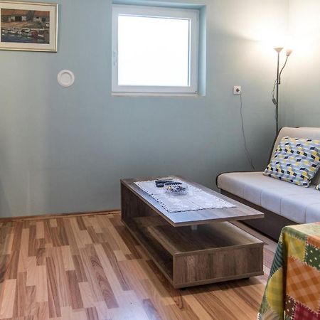Apartment Zelina Mali Lošinj Eksteriør bilde