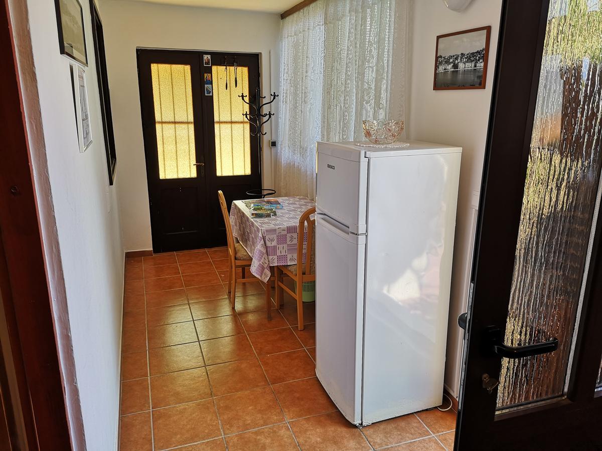 Apartment Zelina Mali Lošinj Eksteriør bilde